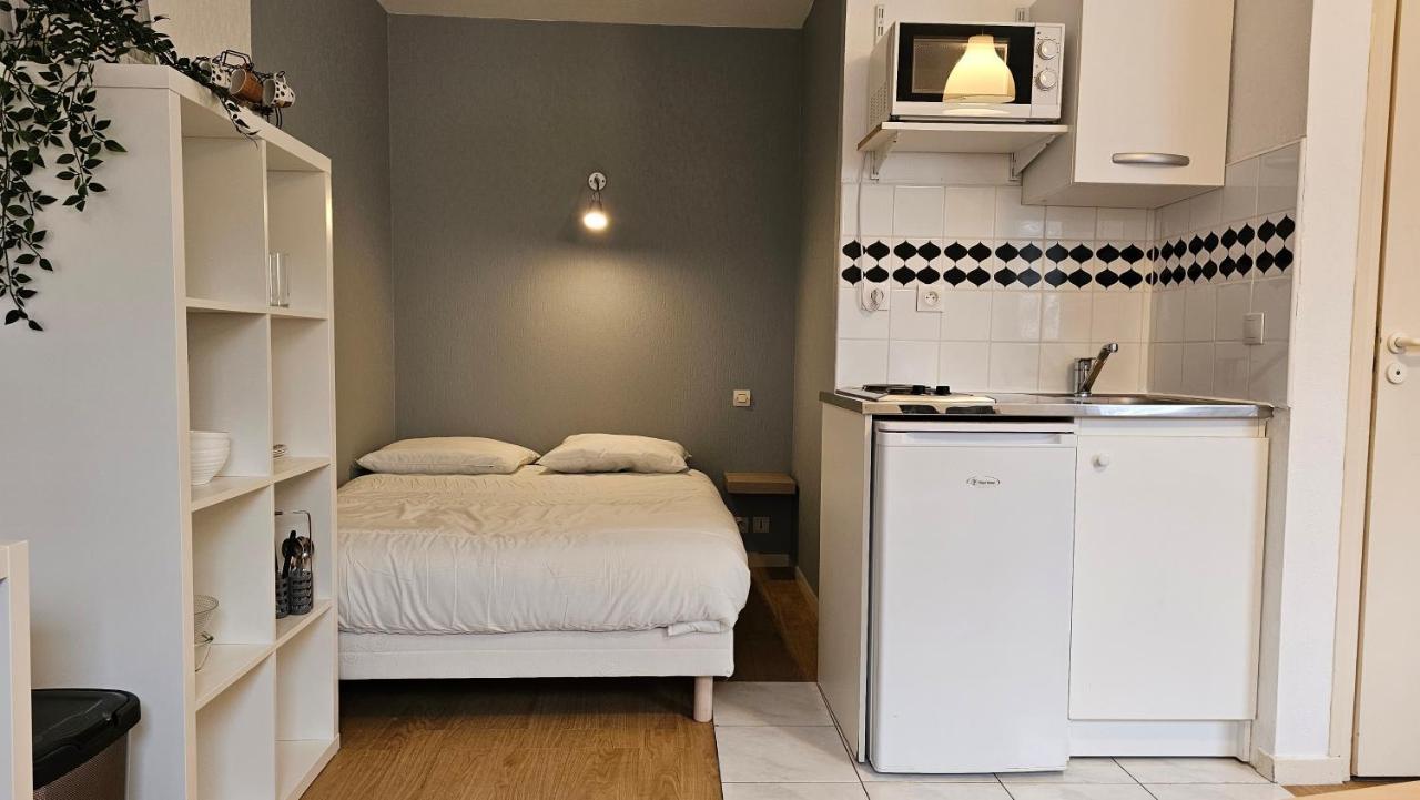 Studio Calme Proche Centre Reims Ngoại thất bức ảnh